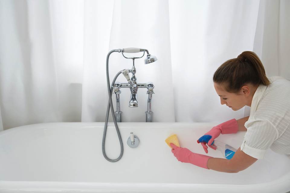 Are Hotel Bathtubs Clean